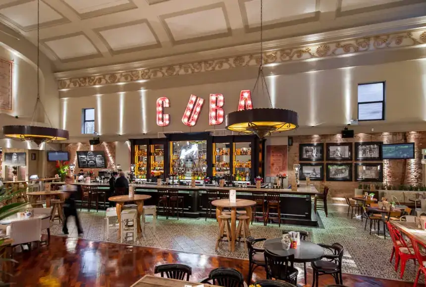 Photo showing Revolución De Cuba - Derby