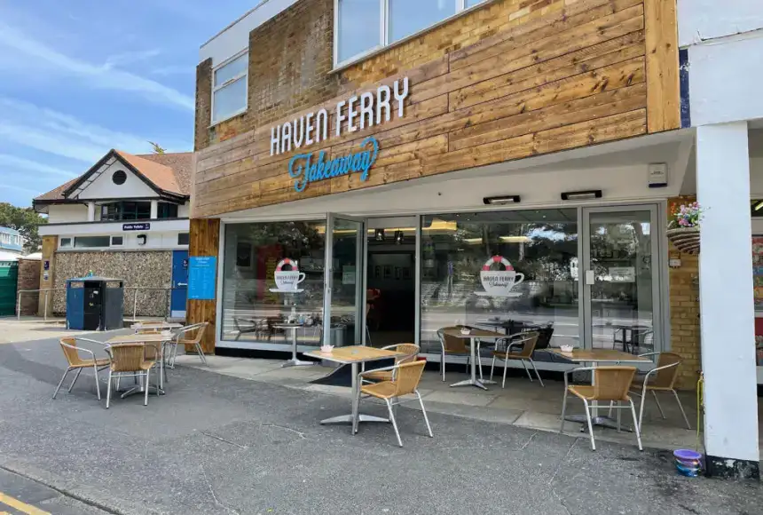 Photo showing Haven Ferry Cafe And Takeaway