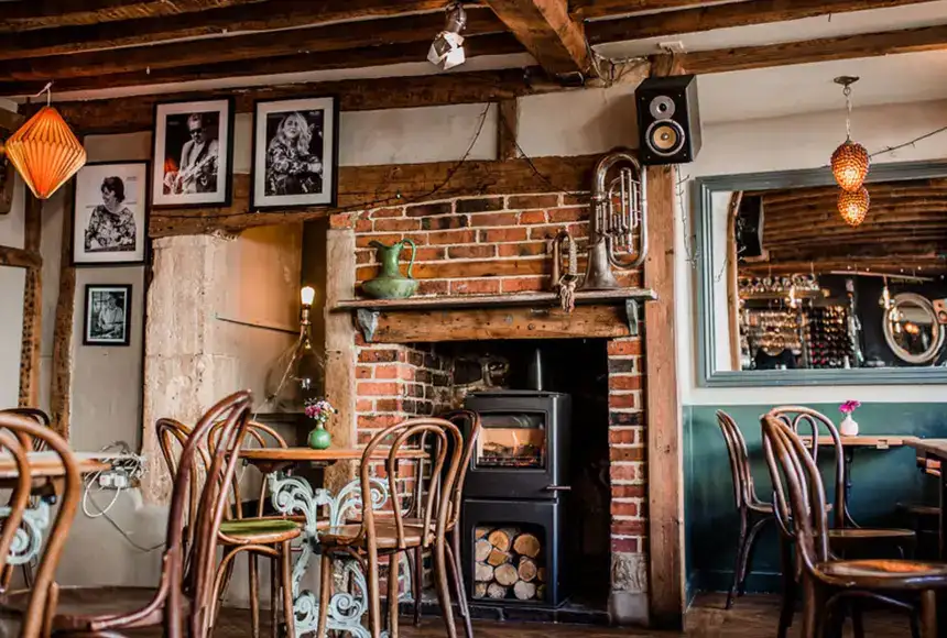 Photo showing Porters Wine Bar