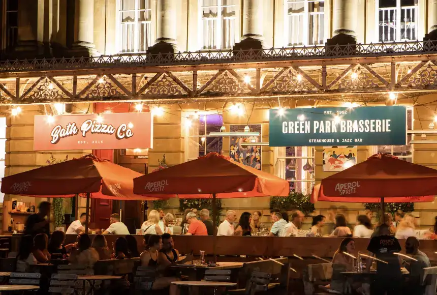 Photo showing Green Park Brasserie And Bar