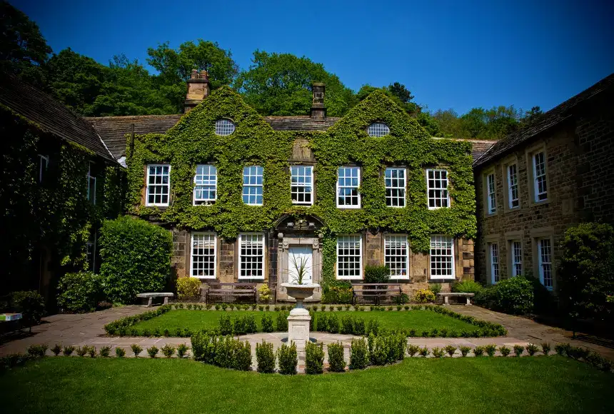 Photo showing Restaurant At Whitley Hall Hotel