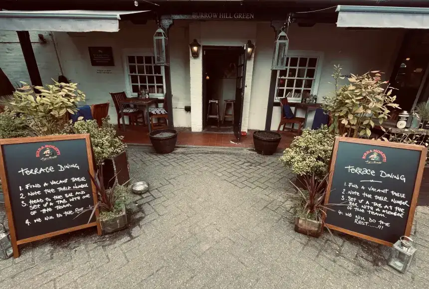 Photo showing The Four Horseshoes