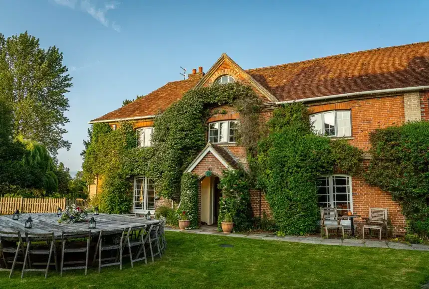 Photo showing Bridge Farmhouse